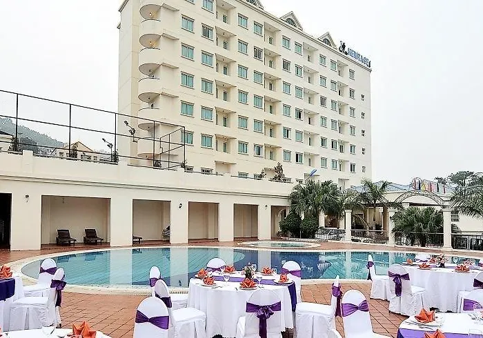 Heritage Khách sạn 3*